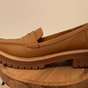 Toms Brown Leather Loafers